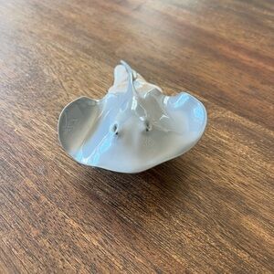 RETIRE Lladro Stingray Figurine Manta Ray 8333 Cayman Island Exclusive 2007 RARE